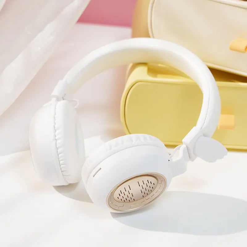 Unique Design Bluetooth Headset for Gaming and Adults